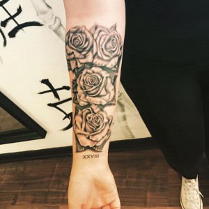 tattoo_rosas_lloydstattoo