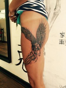 tatuaje-mistico-lloyds-tattoo