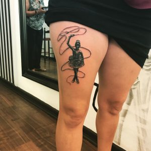 tatutaje_bailarina_lloydstattoo