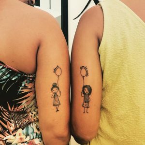 tatuaje_amigas_lloydstattoo