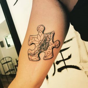 tatuaje_puzzle_lloydstattoo